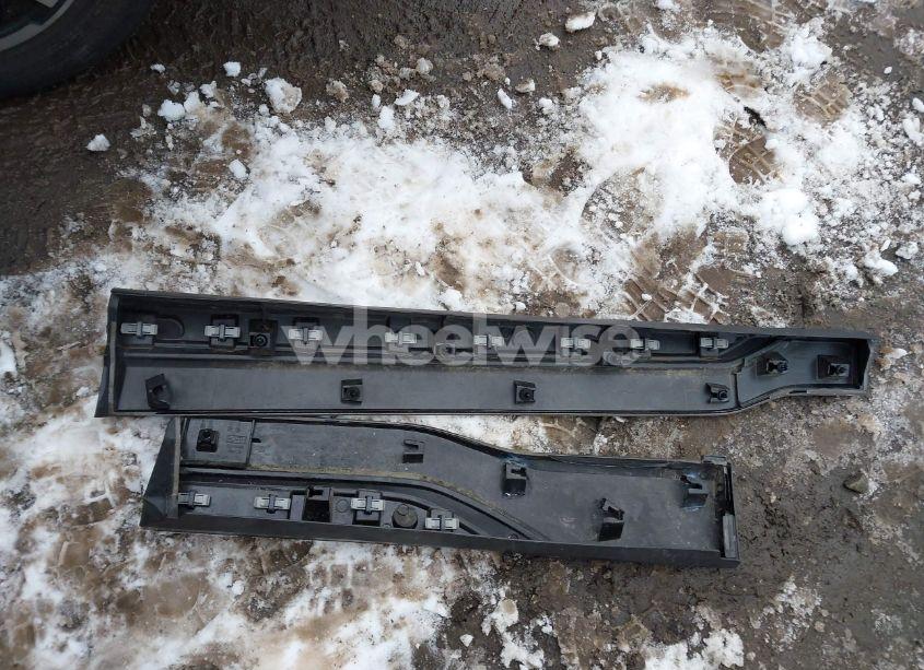 Photo 12 of 2021 Subaru Forester TOURING (VIN JF2SKAXC4MH423438)