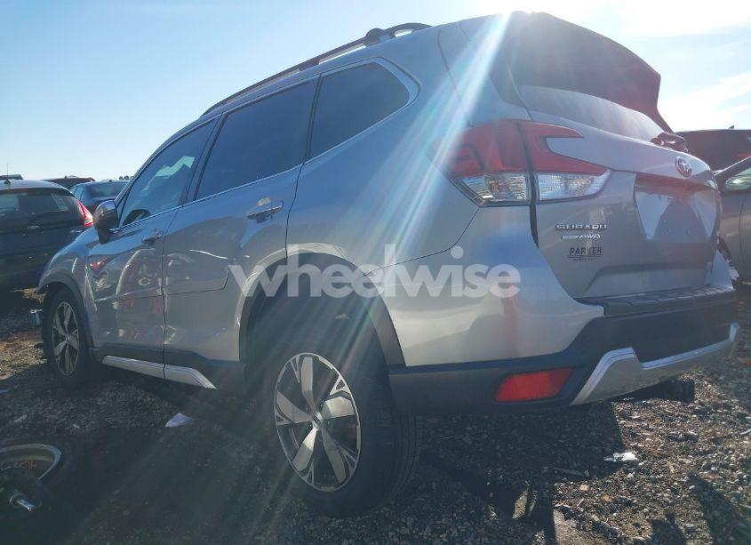 Photo 3 of 2020 Subaru Forester TOURING (VIN JF2SKAXC5LH434429)