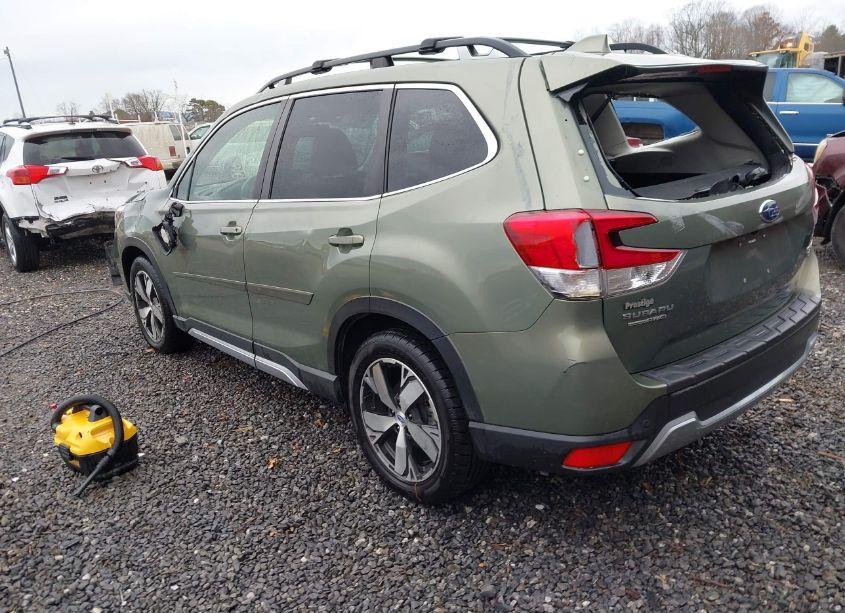 Photo 3 of 2021 Subaru Forester TOURING (VIN JF2SKAXC5MH457999)