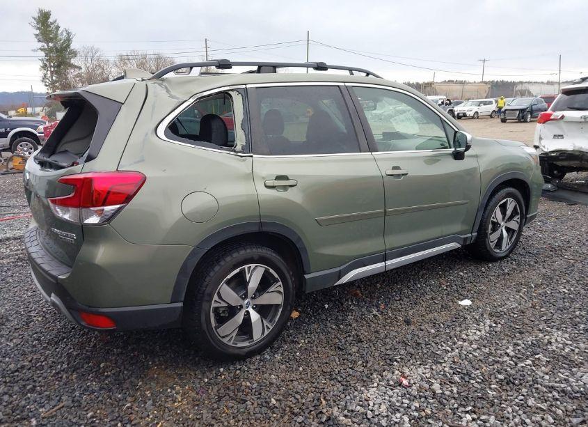 Photo 4 of 2021 Subaru Forester TOURING (VIN JF2SKAXC5MH457999)