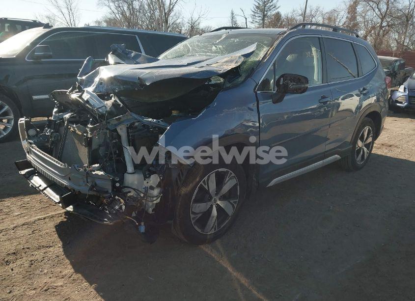 Photo 2 of 2021 Subaru Forester TOURING (VIN JF2SKAXC6MH488551)