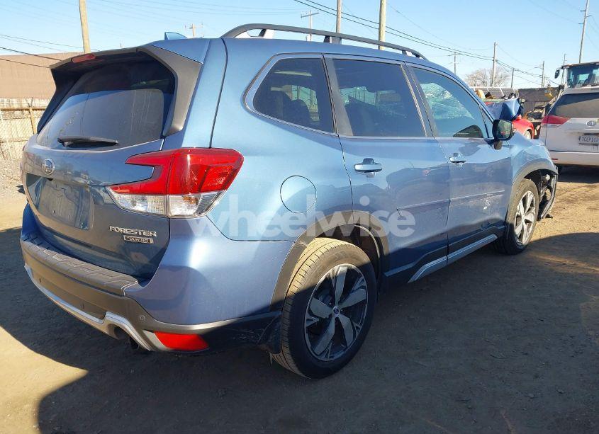 Photo 4 of 2021 Subaru Forester TOURING (VIN JF2SKAXC6MH488551)