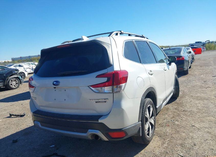 Photo 4 of 2021 Subaru Forester TOURING (VIN JF2SKAXC6MH511357)