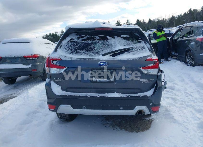 Photo 15 of 2020 Subaru Forester TOURING (VIN JF2SKAXC7LH597177)