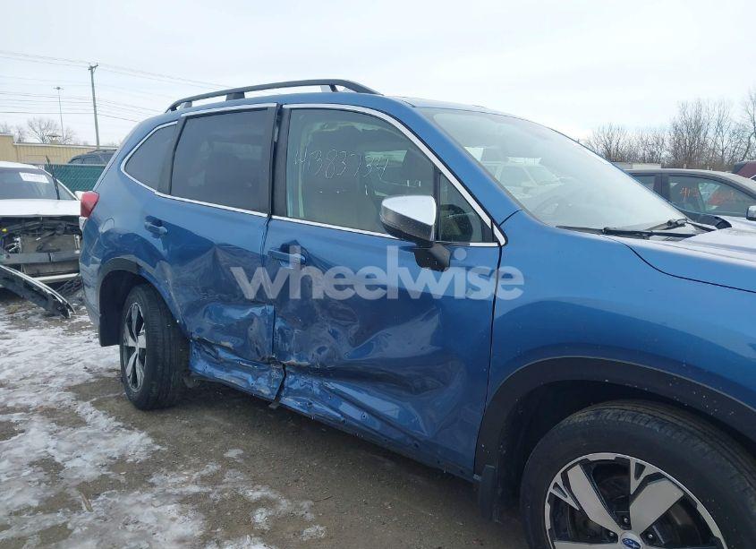 Photo 6 of 2020 Subaru Forester TOURING (VIN JF2SKAXC8LH404423)