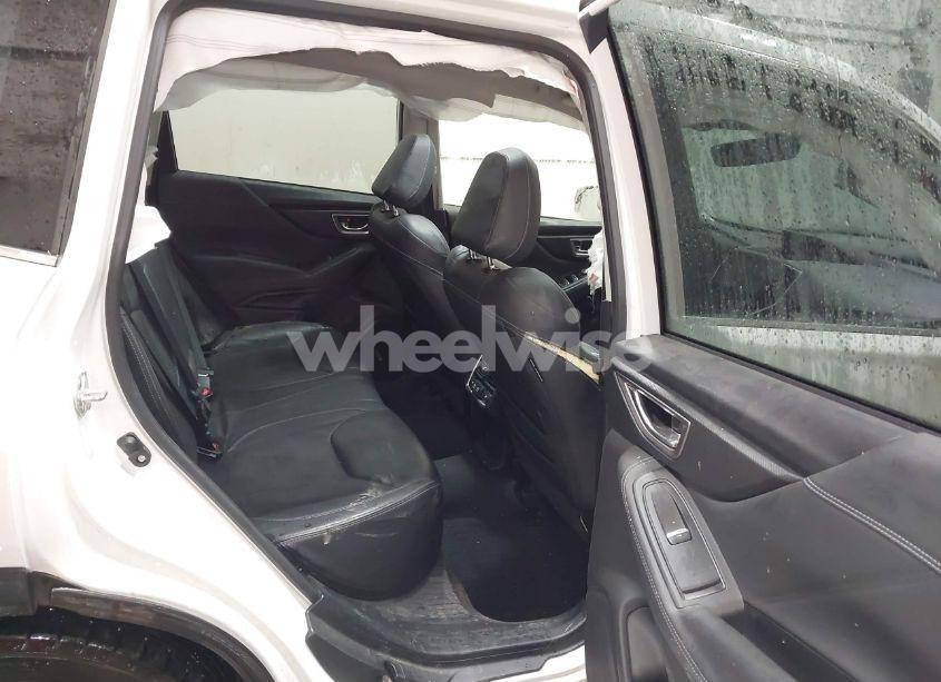 Photo 8 of 2021 Subaru Forester TOURING (VIN JF2SKAXC8MH408697)