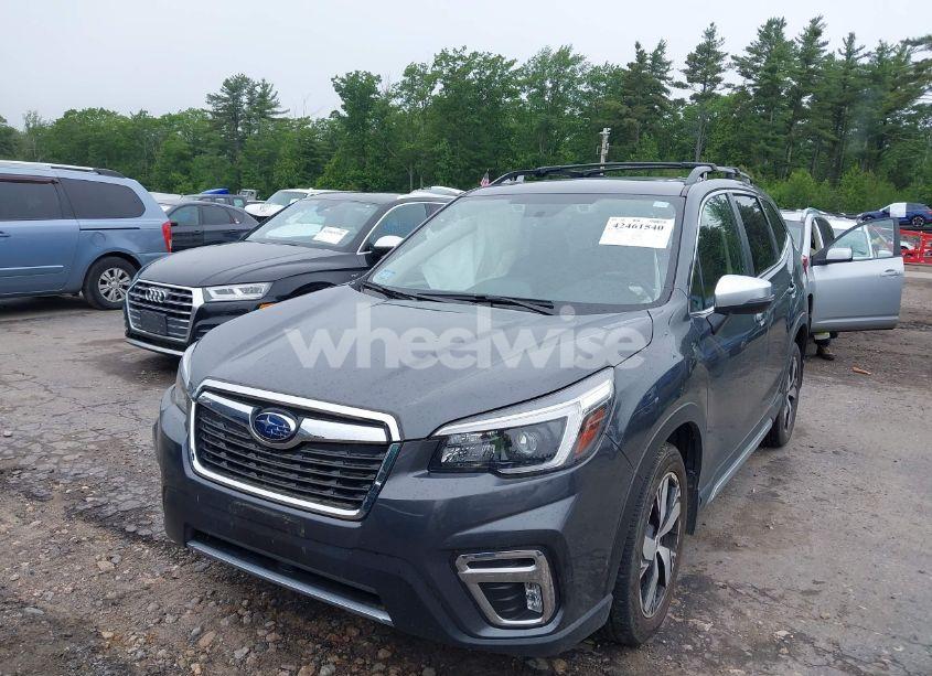 Photo 2 of 2021 Subaru Forester TOURING (VIN JF2SKAXC8MH477969)