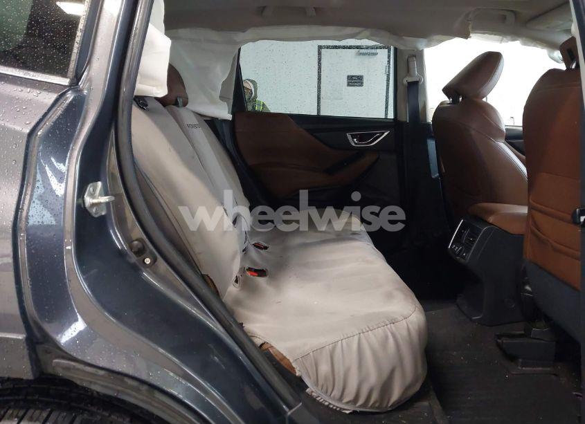 Photo 8 of 2021 Subaru Forester TOURING (VIN JF2SKAXC8MH500831)