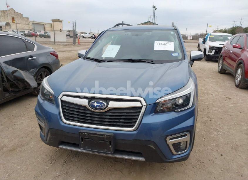 Photo 13 of 2021 Subaru Forester TOURING (VIN JF2SKAXC8MH554260)