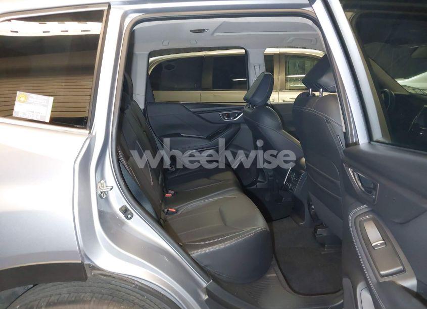 Photo 8 of 2020 Subaru Forester TOURING (VIN JF2SKAXC9LH412529)