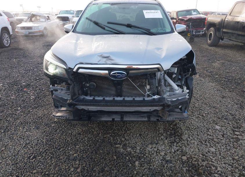 Photo 6 of 2020 Subaru Forester TOURING (VIN JF2SKAXC9LH483178)