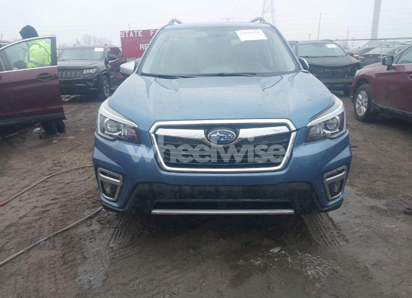 Photo 12 of 2020 Subaru Forester TOURING (VIN JF2SKAXCXLH581507)