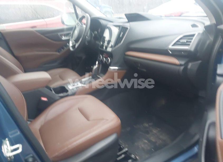 Photo 5 of 2020 Subaru Forester TOURING (VIN JF2SKAXCXLH581507)