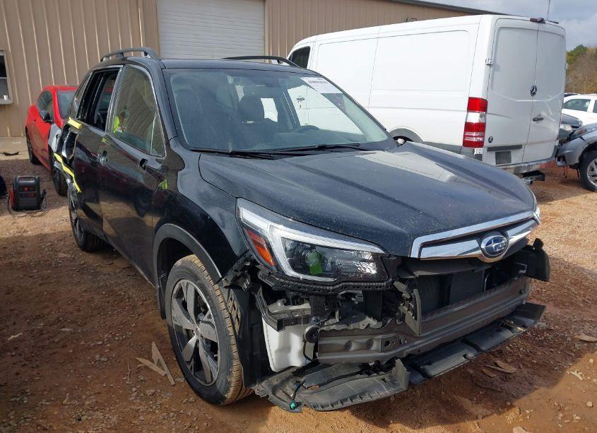 2021 Subaru Forester TOURING (VIN JF2SKAXCXMH410872) main photo