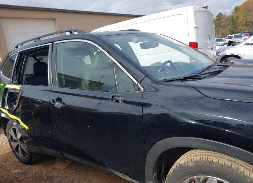 Photo 14 of 2021 Subaru Forester TOURING (VIN JF2SKAXCXMH410872)