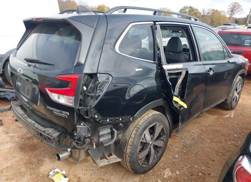 Photo 4 of 2021 Subaru Forester TOURING (VIN JF2SKAXCXMH410872)