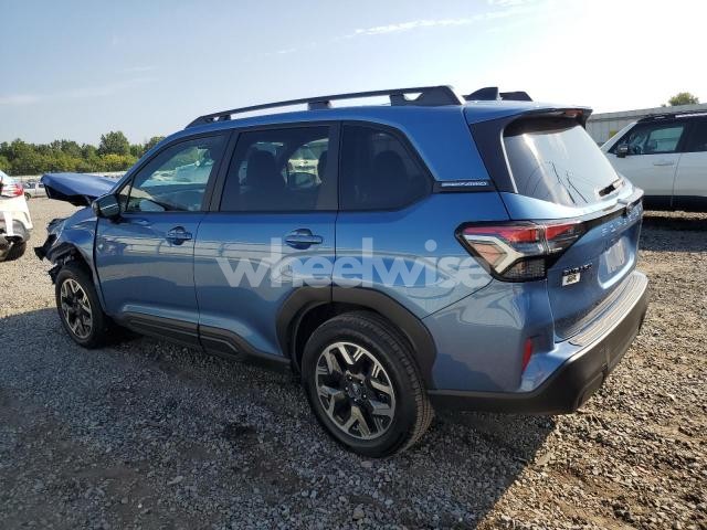 Photo 2 of 2025 SUBARU FORESTER PREMIUM (VIN JF2SLDDC0SH496760)