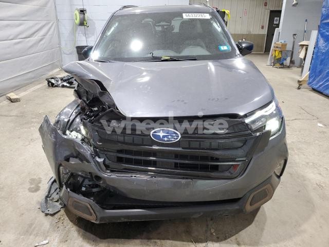 Photo 2 of 2025 SUBARU FORESTER SPORT N/A (VIN JF2SLDHC9SH439354)