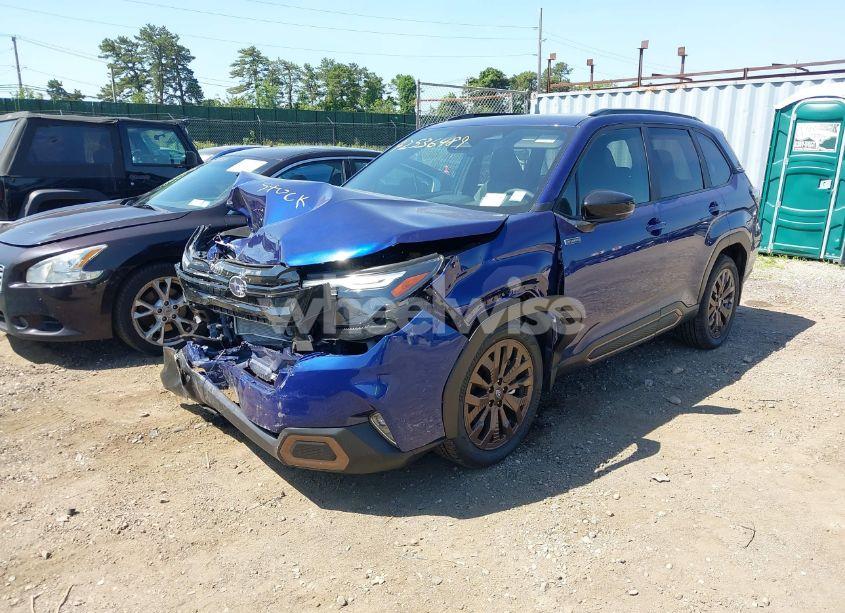 Photo 2 of 2025 Subaru Forester HYBRID SPORT (VIN JF2SLSJD4SH407547)