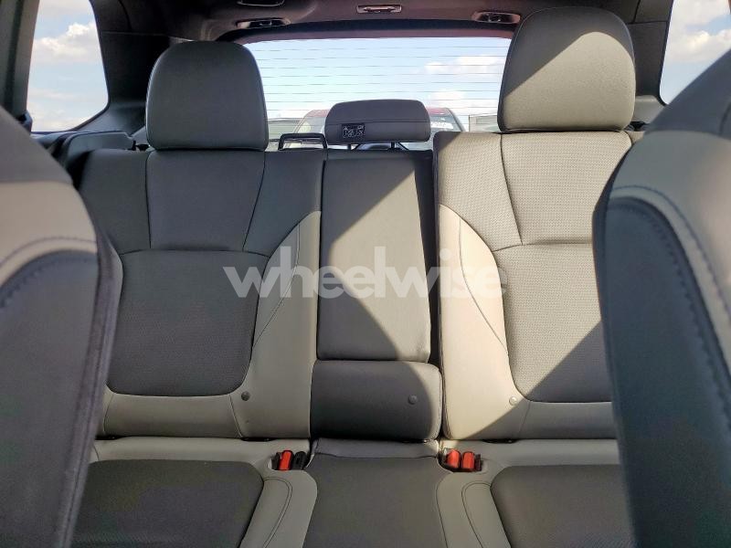 Photo 5 of 2025 SUBARU FORESTER LIMITED N/A (VIN JF2SLSRD5SH426659)