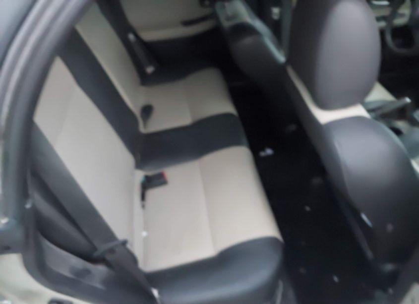 Photo 8 of 2005 Saab 9-2x LINEAR (VIN JF4GG61665G054524)