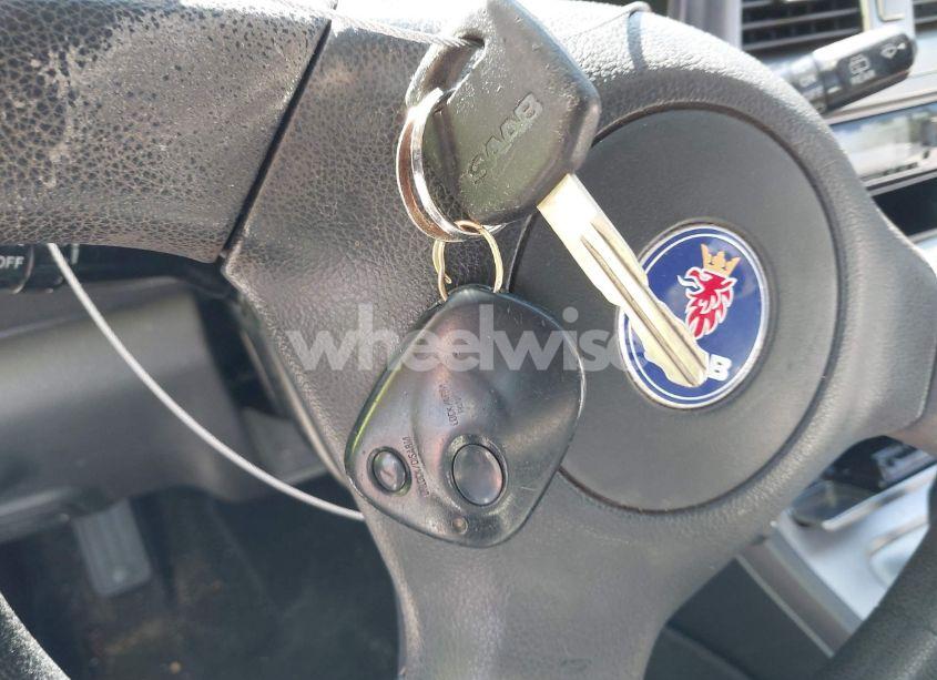 Photo 11 of 2005 Saab 9-2x LINEAR (VIN JF4GG616X5H052592)