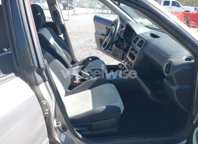 Photo 5 of 2005 Saab 9-2x LINEAR (VIN JF4GG616X5H052592)