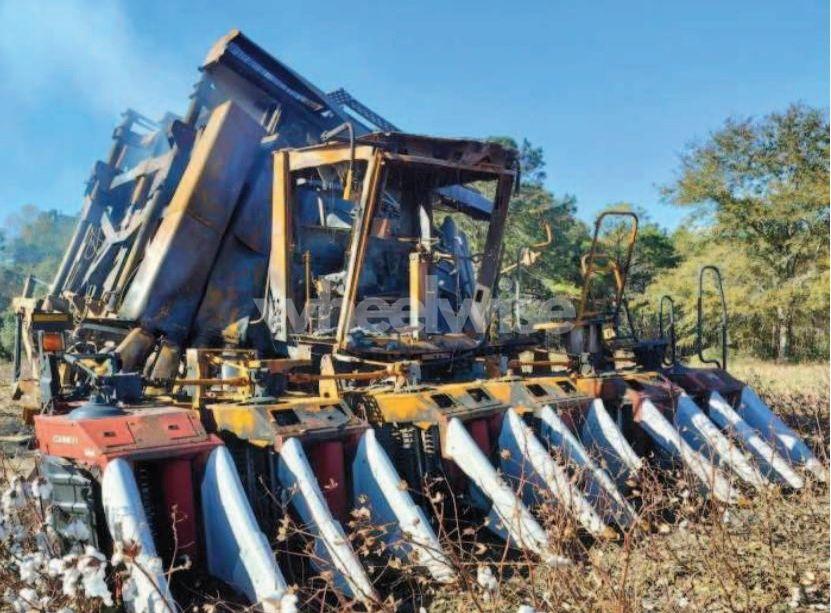 2011 Case-international 635 COTTON PICKER (VIN JFGY0635CBT016864) main photo