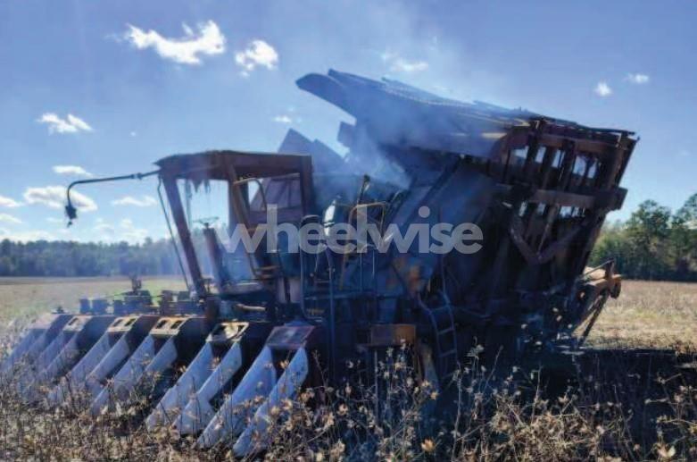 Photo 2 of 2011 Case-international 635 COTTON PICKER (VIN JFGY0635CBT016864)