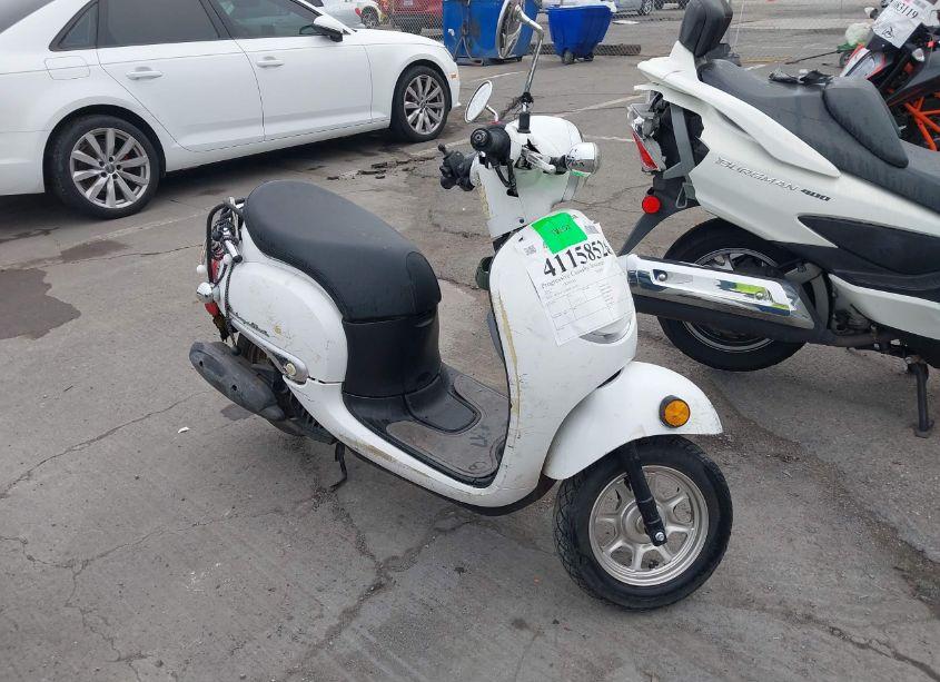 2017 Honda Ncw50 (VIN JH2AF7710HK101945) main photo