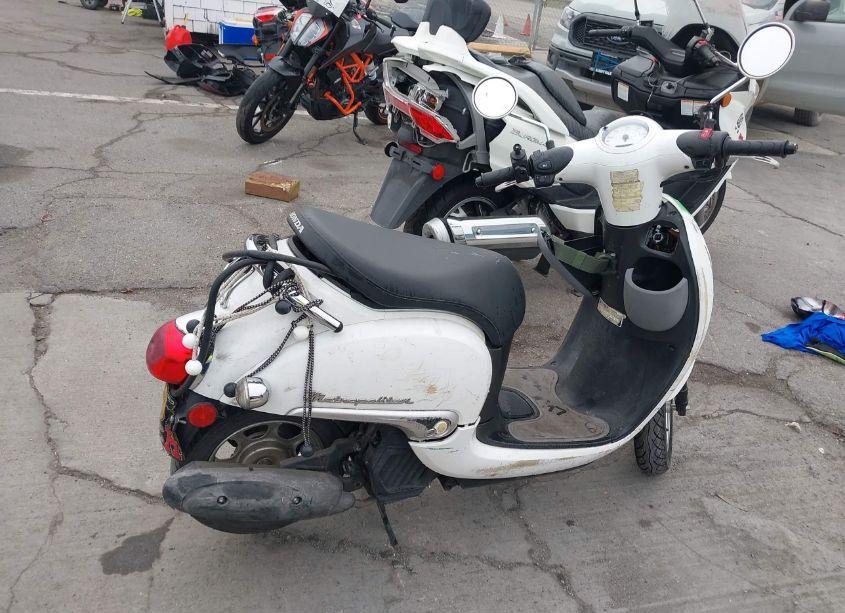 Photo 11 of 2017 Honda Ncw50 (VIN JH2AF7710HK101945)