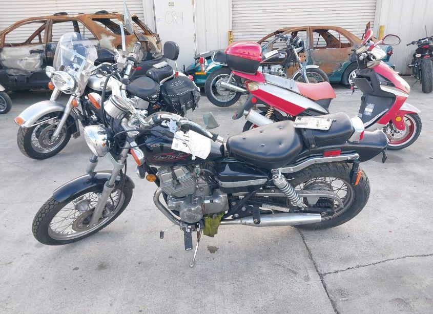 Photo 13 of 2005 Honda Cmx250 C (VIN JH2MC13105K100363)