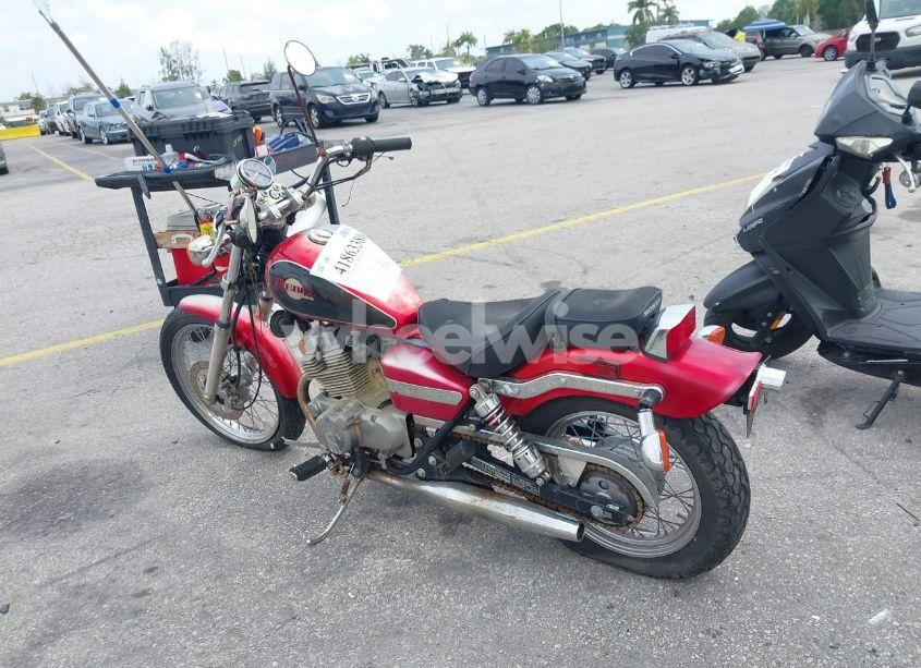 Photo 3 of 1999 Honda Cmx250 C2 (VIN JH2MC1335XK000697)