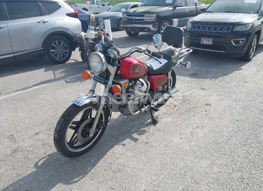 Photo 2 of 1981 Honda Cx500 C (VIN JH2PC0107BM200400)