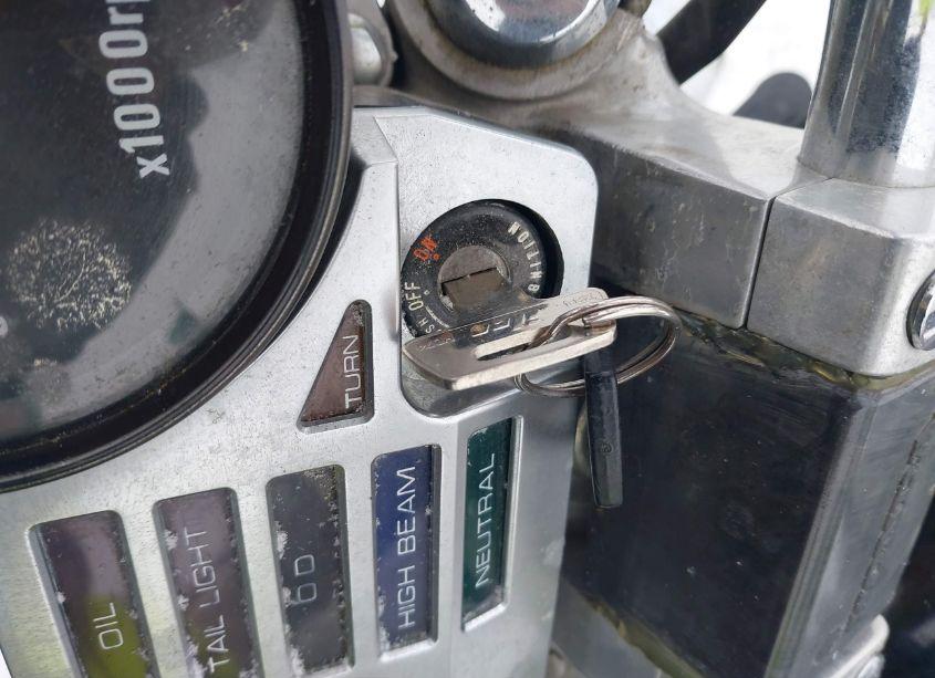 Photo 11 of 1983 Honda Cb550 (VIN JH2PC0907DM006098)