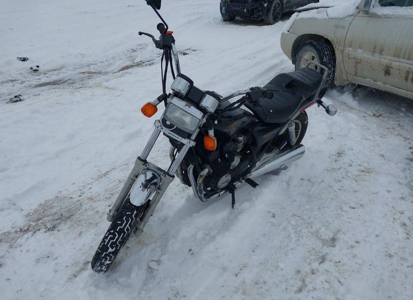 Photo 2 of 1983 Honda Cb550 (VIN JH2PC0907DM006098)