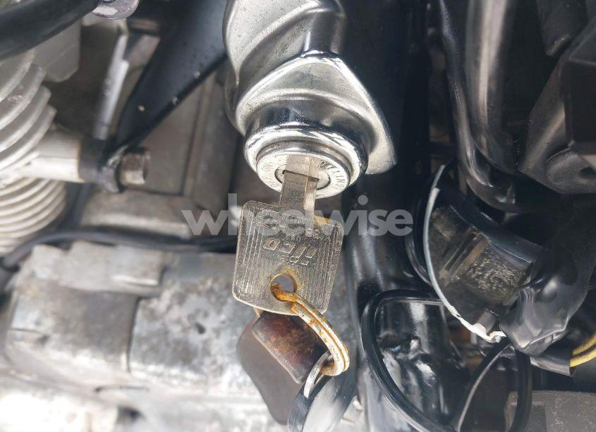 Photo 11 of 2001 Honda Vt600 C (VIN JH2PC21011M210320)