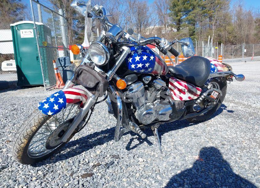 Photo 2 of 2001 Honda Vt600 CD (VIN JH2PC21321M212667)