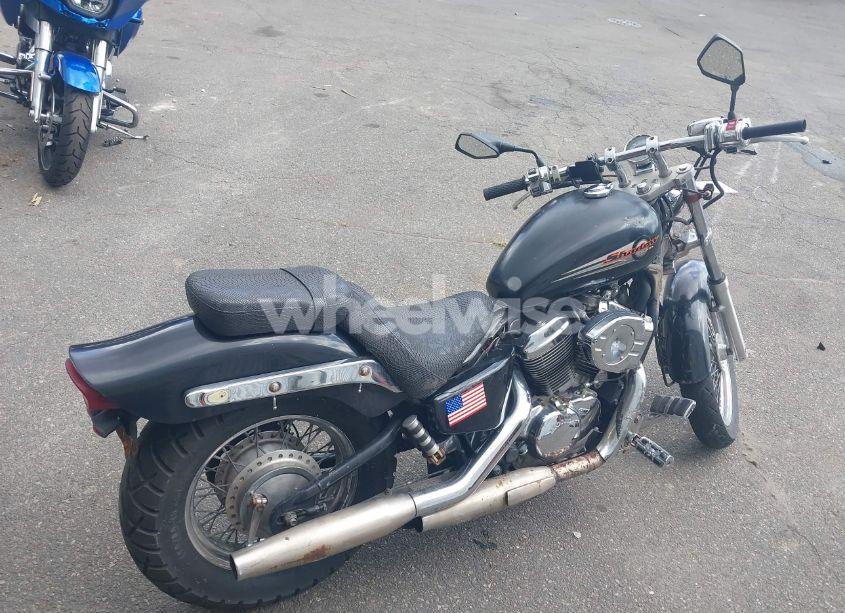 Photo 4 of 2001 Honda Vt600 CD (VIN JH2PC21381M211216)