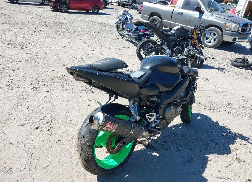 Photo 4 of 2002 Honda Cbr600 F4 (VIN JH2PC35192M301135)