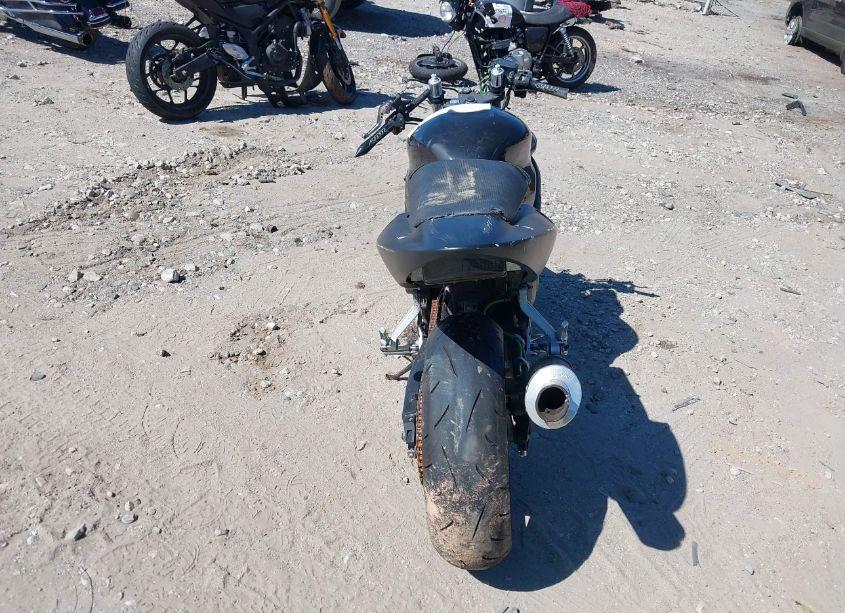 Photo 6 of 2002 Honda Cbr600 F4 (VIN JH2PC35192M301135)