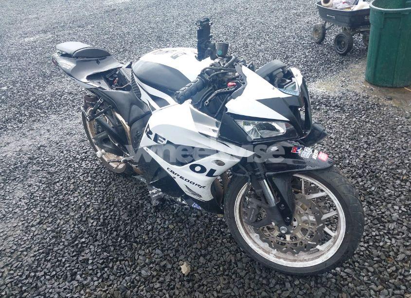2009 Honda Cbr600 RR (VIN JH2PC40069K201357) main photo