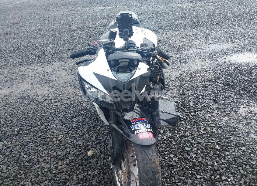 Photo 5 of 2009 Honda Cbr600 RR (VIN JH2PC40069K201357)