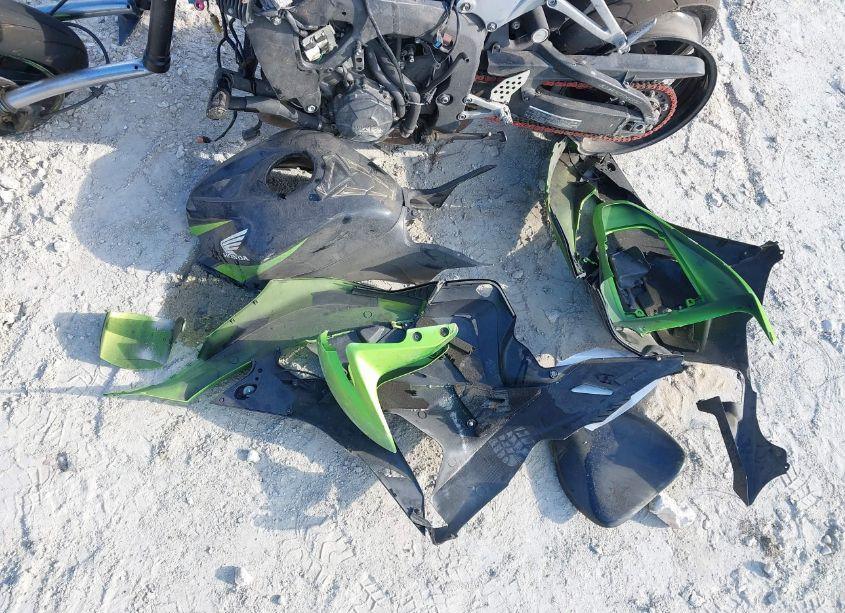 Photo 11 of 2009 Honda Cbr600 RR (VIN JH2PC40099K200977)