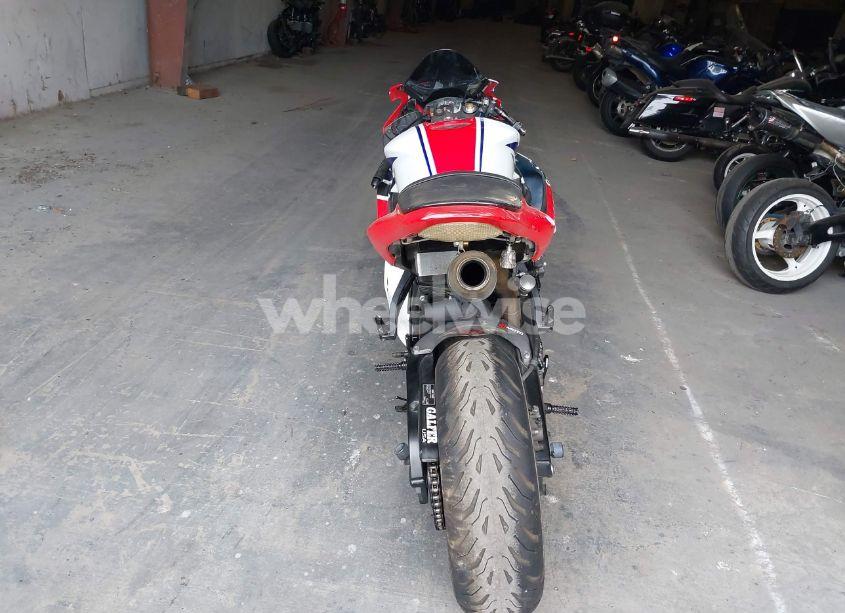 Photo 6 of 2009 Honda Cbr600 RR (VIN JH2PC40669K200035)