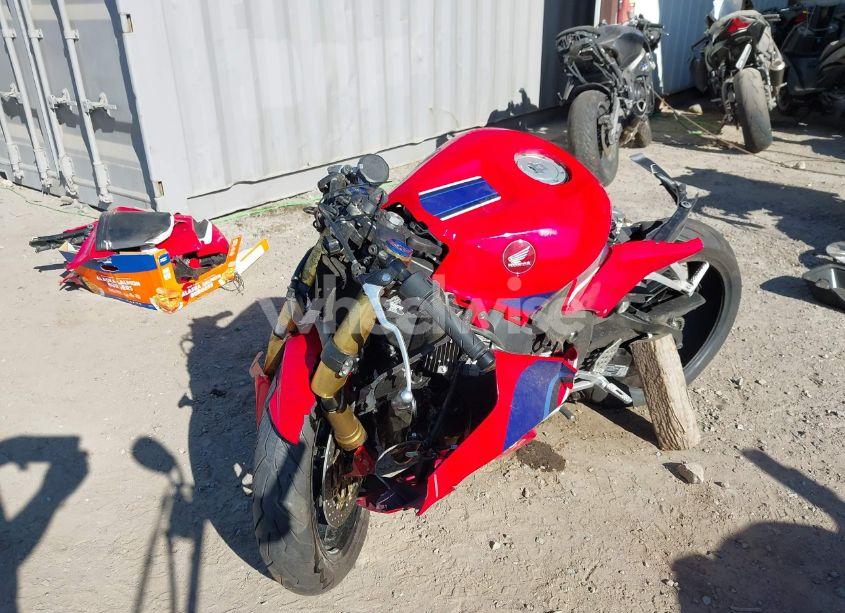 Photo 2 of 2024 Honda Cbr600 RR (VIN JH2PC40H2RK100046)