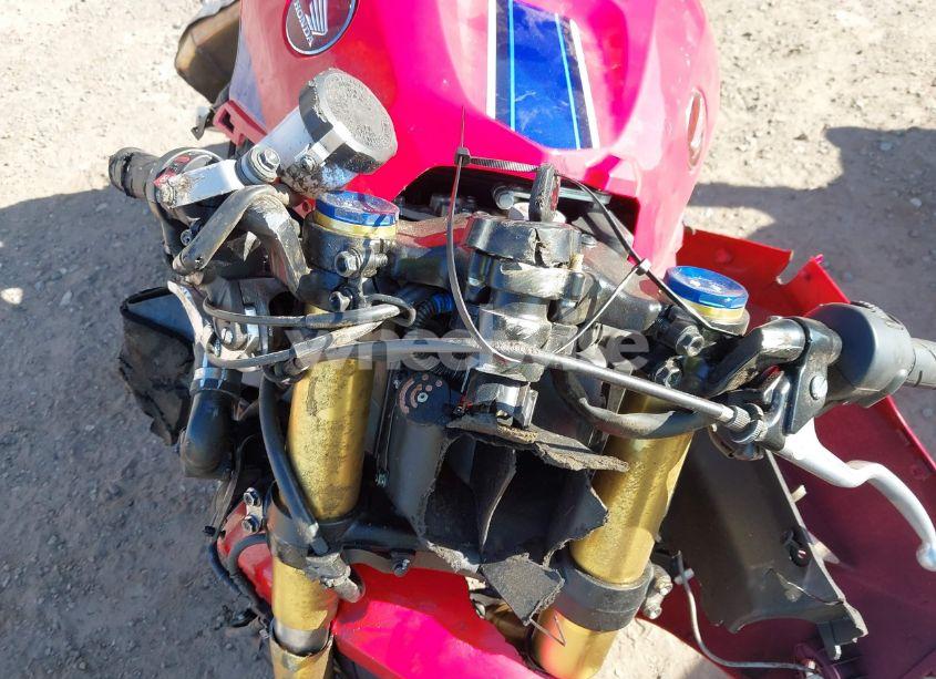 Photo 7 of 2024 Honda Cbr600 RR (VIN JH2PC40H2RK100046)