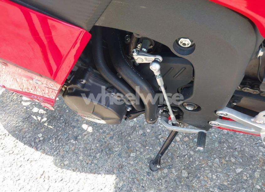 Photo 9 of 2021 Honda Cbr600 RR (VIN JH2PC40H3MK700065)