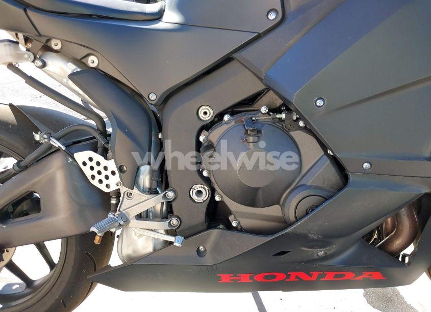 Photo 8 of 2019 Honda Cbr600 RR (VIN JH2PC40H8KK500053)