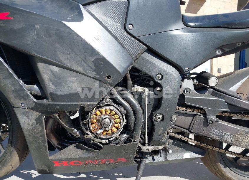 Photo 9 of 2019 Honda Cbr600 RR (VIN JH2PC40H8KK500053)